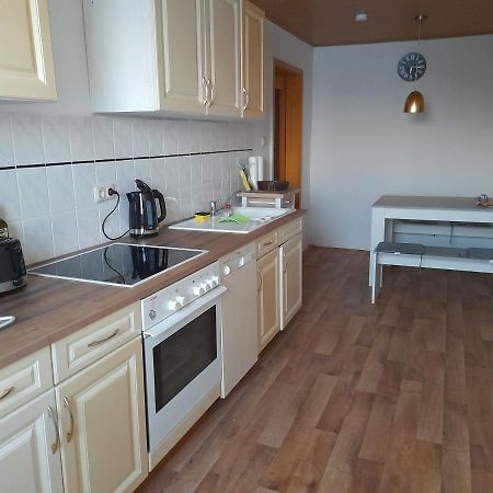2 Raum Wohnung Im Dg Zwickau Luaran gambar